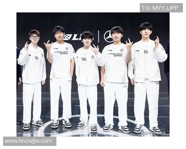 深入解析IG战队进攻体系的战术布局与执行策略