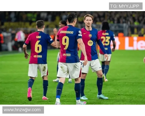 巴萨与巴黎激战正酣越位进球引发争议球迷热议裁判判罚合理性