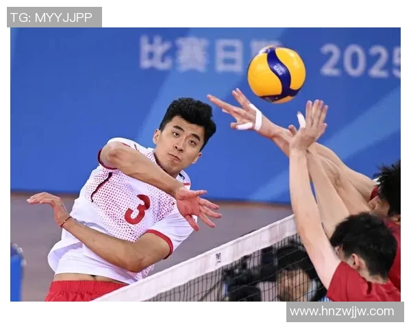 河南男排与辽宁男排激战正酣谁能在这场对决中笑到最后