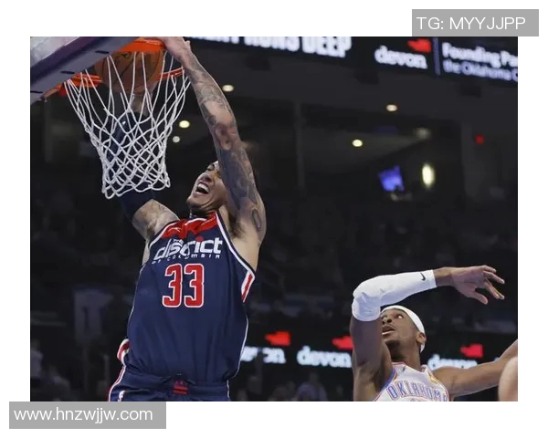 乔丹普尔在NBA赛场的崛起与挑战：从新秀到明星的成长之路