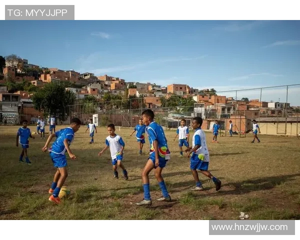 克鲁塞罗与弗拉门弋激战正酣谁能在这场巴西足球盛宴中胜出