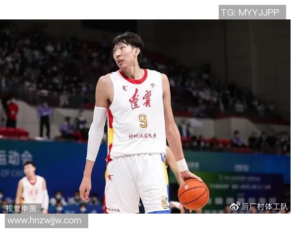 周琦的篮球之路：从青涩少年到国际赛场的闪耀明星